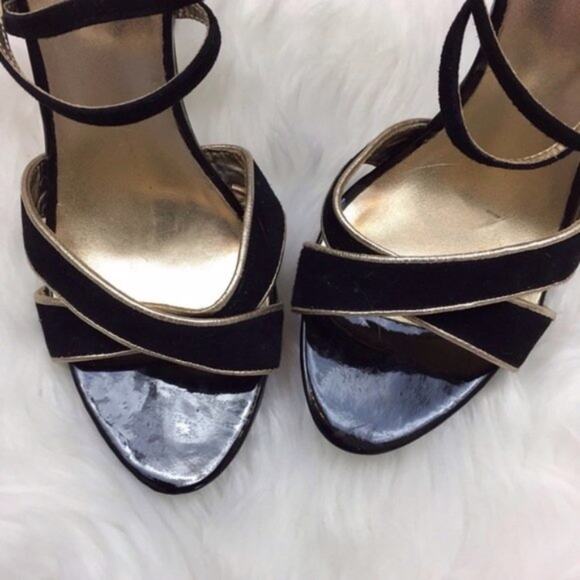 Lilly Pulitzer 7.5 Womens Black Velvet Strap Heels - Picture 3 of 5